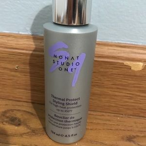 Monat thermal protect styling shield